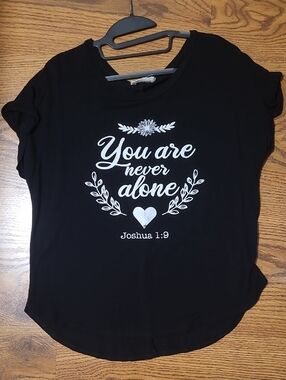 Black Graphic Tee "You are never alone"